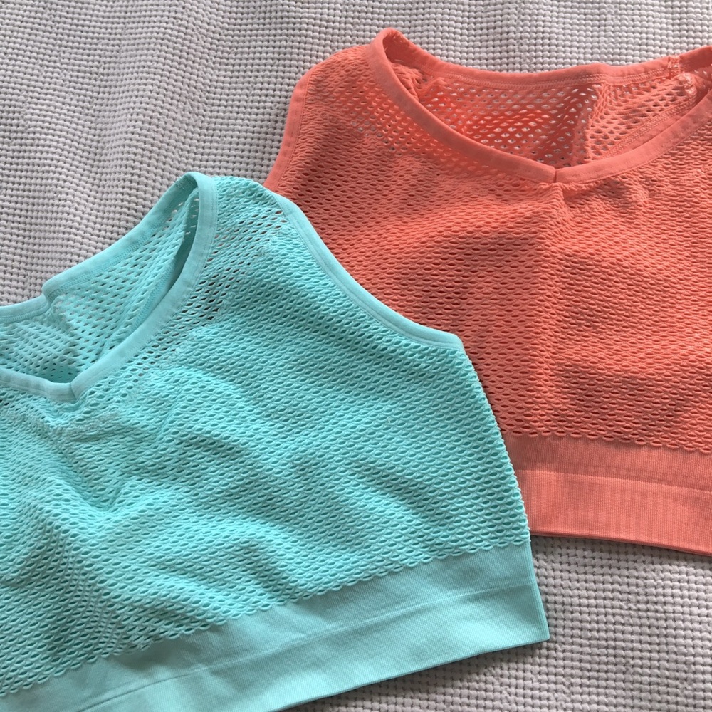 brand new sports bras (2) size 18/20